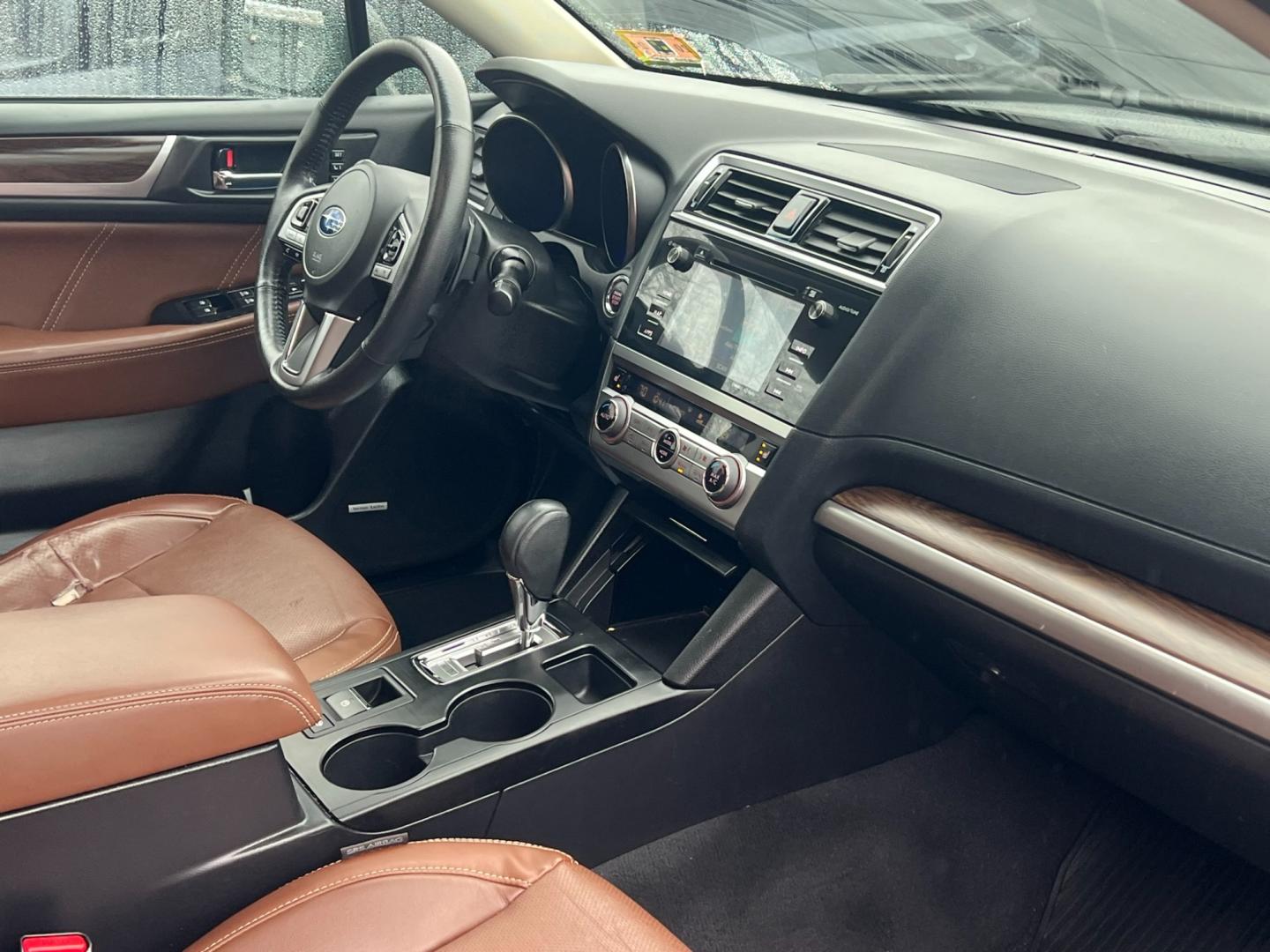 2017 BLACK /Brown Leather Subaru Outback 2.5i Touring (4S4BSETCXH3) with an 2.5L H4 DOHC 16V engine, 6A transmission, located at 1018 Brunswick Ave, Trenton, NJ, 08638, (609) 989-0900, 40.240086, -74.748085 - Photo#18